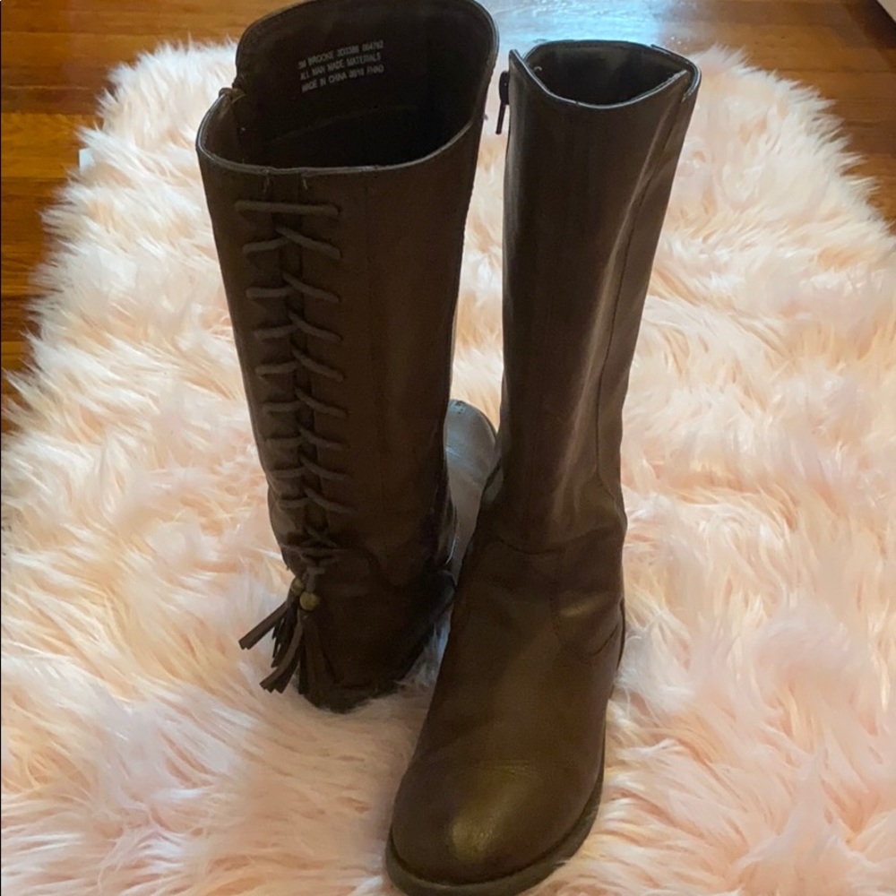 Girl boots